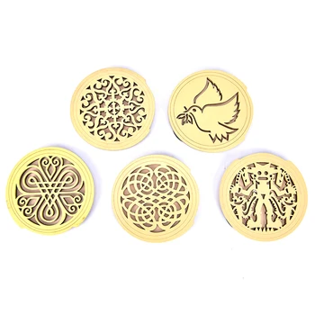 Guitar Sound Hole Cover Buster Soundhole Cover Sound Buffer Hole Protector Halt Mute Guitar Noise Reduction Guitar Accessories
Guitar Sound Hole Cover Buster Soundhole Cover Sound Buffer Hole Protector Halt Mute Guitar Noise Reduction Guitar Accessories