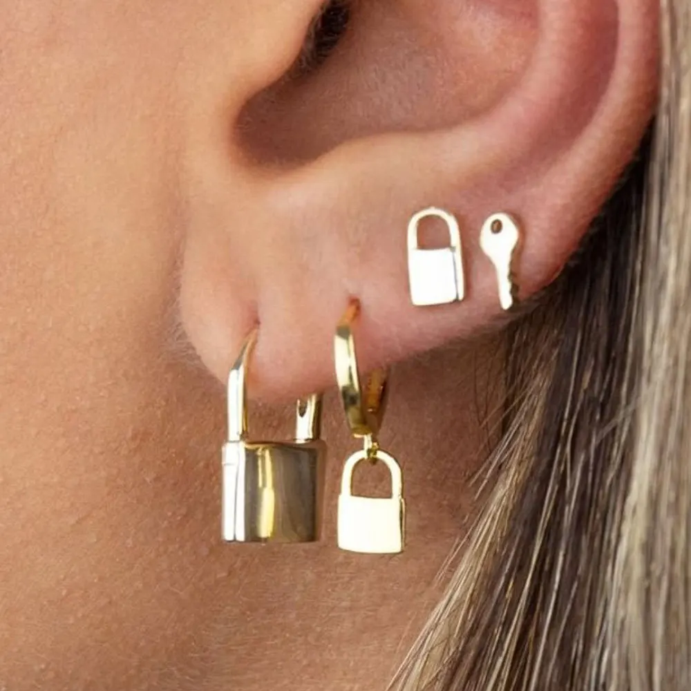 Vintage Punk Goth Style 4pc Lock & Key Dangle Earrings Gold Plating Earrings for Women
Vintage Punk Goth Style 4pc Lock & Key Dangle Earrings Gold Plating Earrings for Women