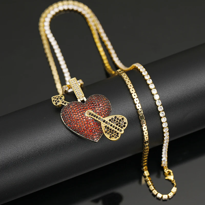 Hip Hop An Arrow Through A Heart Pendant Necklace New Arrival Mens Jewelry Micro Zircon Fashion Necklace DJ Gift
Hip Hop An Arrow Through A Heart Pendant Necklace New Arrival Mens Jewelry Micro Zircon Fashion Necklace DJ Gift