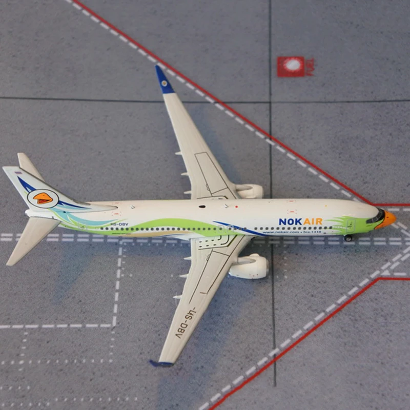 1/400 Flying Bird Aircraft B737-800 Alloy Diecast Wheeled airplane model toy Plane Toy Airplane Artwork Collection for Fans
1/400 Flying Bird Aircraft B737-800 Alloy Diecast Wheeled airplane model toy Plane Toy Airplane Artwork Collection for Fans