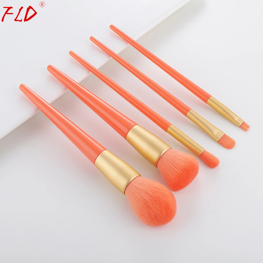 FLD 5Pcs Professional Makeup Brush Set Wood Handle Kabuki Blush Brushes Set kits Foundation Face Powder Tools Kit
FLD 5Pcs Professional Makeup Brush Set Wood Handle Kabuki Blush Brushes Set kits Foundation Face Powder Tools Kit