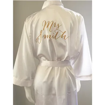 glitter gold silk Sexy Women Nightwear custom bride robe Marriage gift Name hen weekend nightgown Peignoir bridesmaid Bathrobe
glitter gold silk Sexy Women Nightwear custom bride robe Marriage gift Name hen weekend nightgown Peignoir bridesmaid Bathrobe