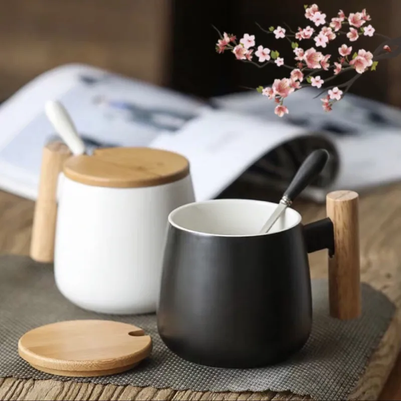 425ml European-Style Ceramic Mug With Lid And Spoon For Lovers Mug With Wooden Handle Large Capacity Coffee Cups Office Kitchen
425ml European-Style Ceramic Mug With Lid And Spoon For Lovers Mug With Wooden Handle Large Capacity Coffee Cups Office Kitchen