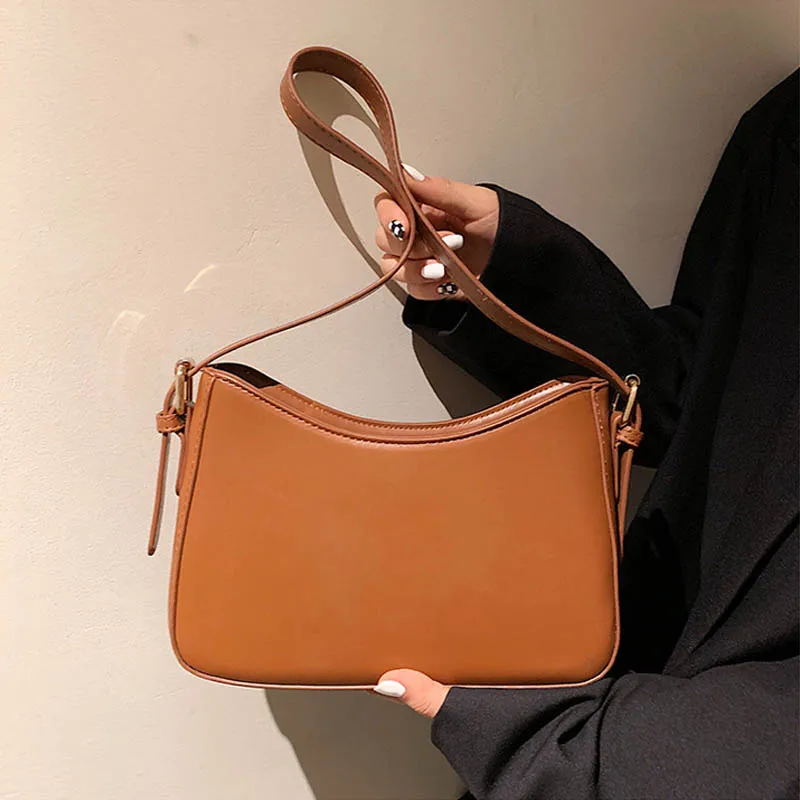 

Retro Women Handbags Designer Armpit Shoulder Bags PU Leather Adjustable Shoulder Strap Crossbody Bag Women Clutches Purse