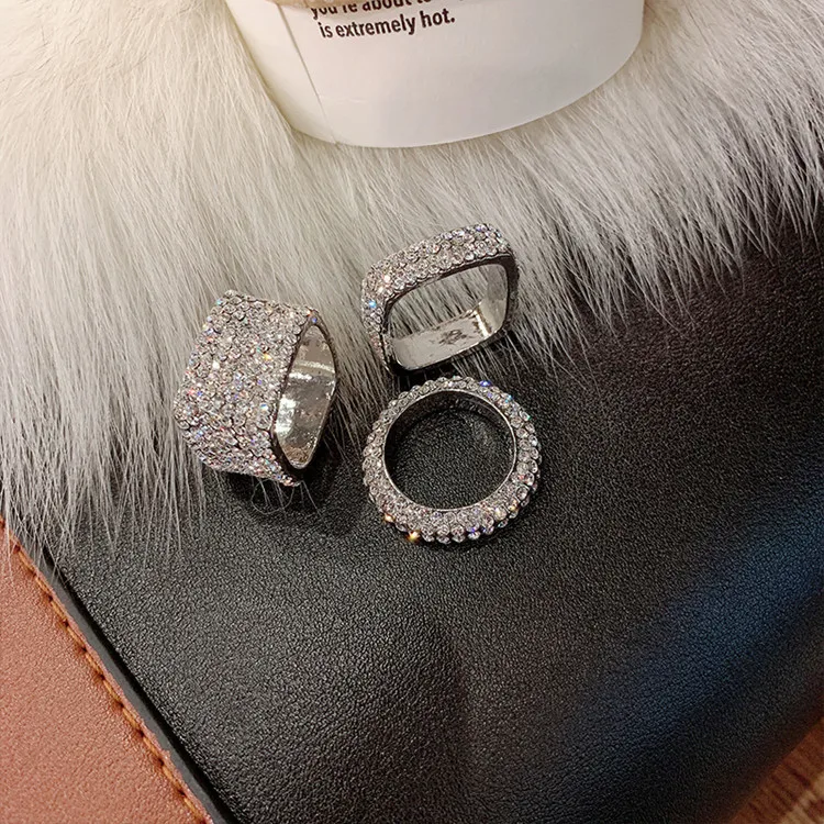 Exaggerate Simple Personality Cold Wind Ring Female Small Forefinger Joint Versatile Ring Rings for Women Anniversary
Exaggerate Simple Personality Cold Wind Ring Female Small Forefinger Joint Versatile Ring Rings for Women Anniversary