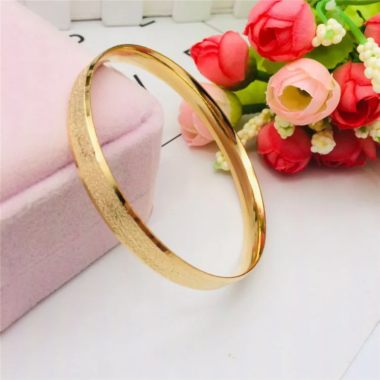 Viet Nam Alluvial Gold Jewelry Brass Gold Plated Accessories Order Shamian Bracelet Closed Women's Fashion Accessories 
Viet Nam Alluvial Gold Jewelry Brass Gold Plated Accessories Order Shamian Bracelet Closed Women's Fashion Accessories