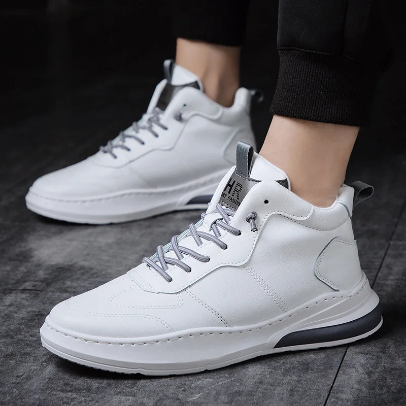 2020 Free Shipping Autumn High Help Male All-match Shoes Small White Shoe Boom Shoes Male Casual Shoes Trend Man Skate Shoes 
2020 Free Shipping Autumn High Help Male All-match Shoes Small White Shoe Boom Shoes Male Casual Shoes Trend Man Skate Shoes