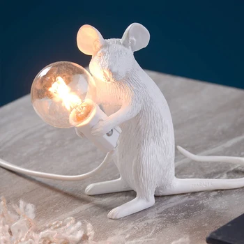 Modern mouse personality table lamp animal modeling table lamp study bedroom cafe decoration small table lamp
Modern mouse personality table lamp animal modeling table lamp study bedroom cafe decoration small table lamp