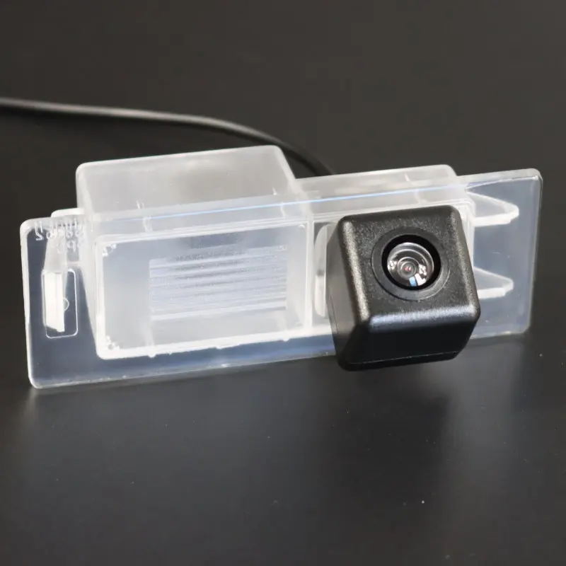 FOR Toyota Innova 2013~2015 / Car Rear View Camera / Reversing Park Camera / HD CCD Night Vision + Wide Angle
FOR Toyota Innova 2013~2015 / Car Rear View Camera / Reversing Park Camera / HD CCD Night Vision + Wide Angle
