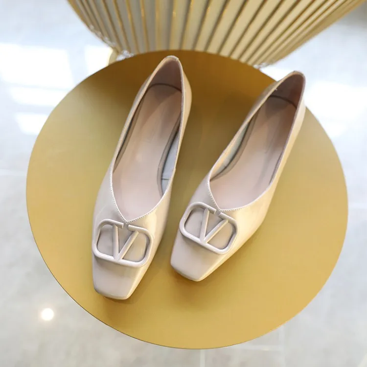 Genuine Leather Women's round-Toe Chunky Low Heel 2020 Spring New Style Square Head Low Heel Solid Color Casual Versatile Fashio
Genuine Leather Women's round-Toe Chunky Low Heel 2020 Spring New Style Square Head Low Heel Solid Color Casual Versatile Fashio