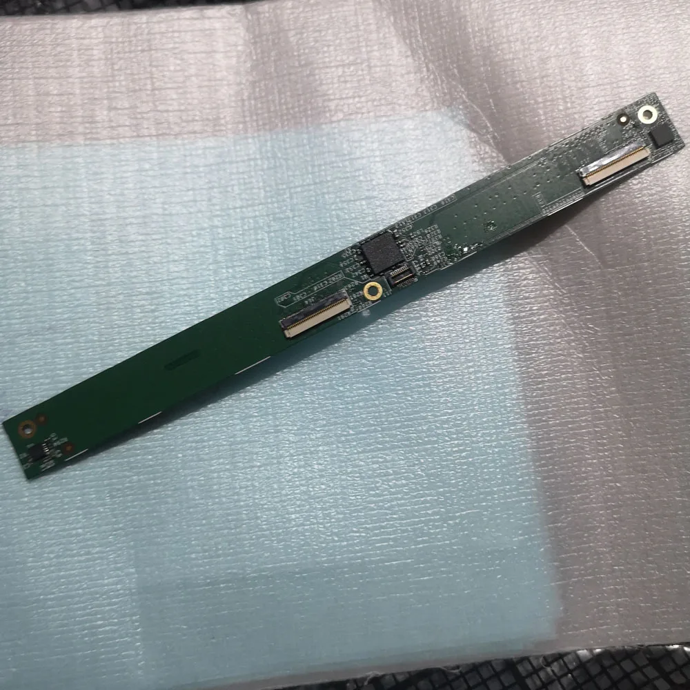 RT 2 1572 Touch drive control board For Microsoft surface RT2 rt2 touchpad touch plate touch board replacement repair panel
RT 2 1572 Touch drive control board For Microsoft surface RT2 rt2 touchpad touch plate touch board replacement repair panel