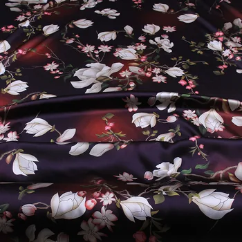 50cmx108cm Stretch floral Printed Satin Mulberry Silk Dress Fabric 
50cmx108cm Stretch floral Printed Satin Mulberry Silk Dress Fabric