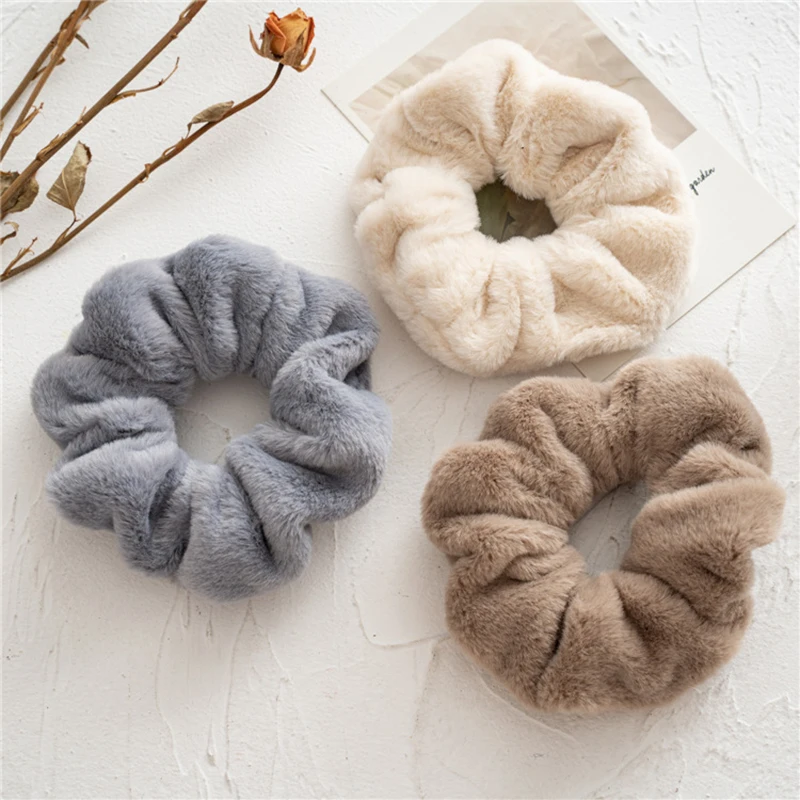 Sweet Faux Rabbit Fur Scrunchie Hair Ring Solid Color Plush Women Elastic Hair Bands Ties Autumn Winter Pink Hair Accessories
Sweet Faux Rabbit Fur Scrunchie Hair Ring Solid Color Plush Women Elastic Hair Bands Ties Autumn Winter Pink Hair Accessories