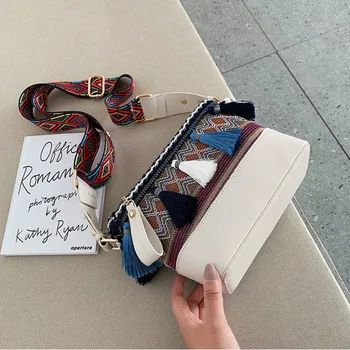 Hot sales Shoulder Bags Women Summer Fashion Tassel Small Bags Female Classic Crossbody Bags High Designer Messager Bags A1-87
Hot sales Shoulder Bags Women Summer Fashion Tassel Small Bags Female Classic Crossbody Bags High Designer Messager Bags A1-87