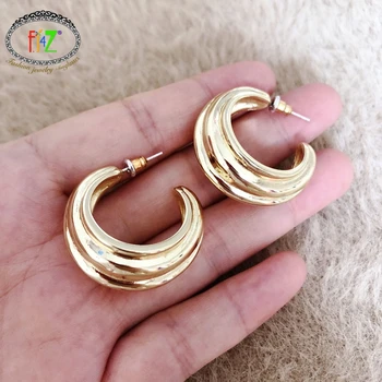 F.J4Z Brand Chic Earrings for Women Hot Hit-hop Earring Minimalist Ladies Anti-allergy Ear Hoops Jewelry Gifts Dropship 
F.J4Z Brand Chic Earrings for Women Hot Hit-hop Earring Minimalist Ladies Anti-allergy Ear Hoops Jewelry Gifts Dropship