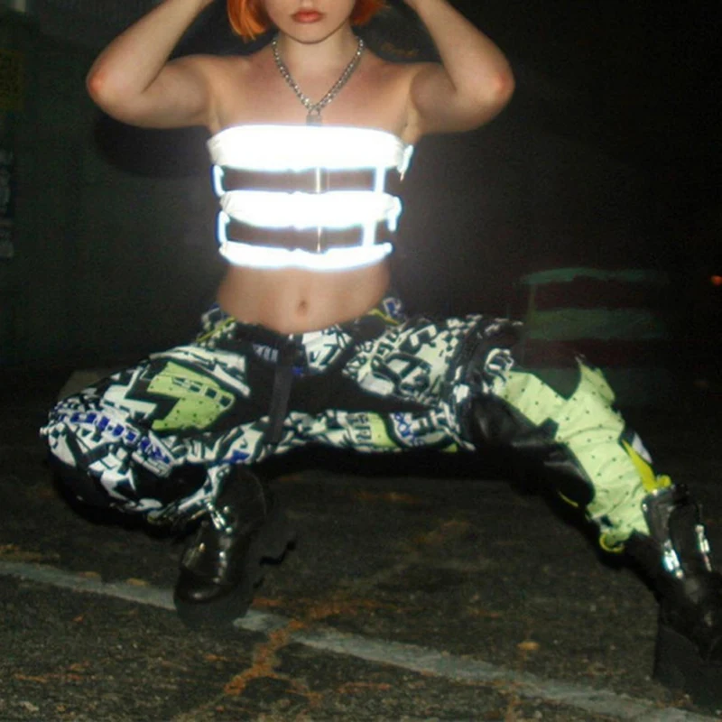 2019 Bandage Sexy Bandeau Top Women Bag Buckle Strapless Tops Solid Summer Sexy Reflective Short Nightclub Streetwear Female
2019 Bandage Sexy Bandeau Top Women Bag Buckle Strapless Tops Solid Summer Sexy Reflective Short Nightclub Streetwear Female