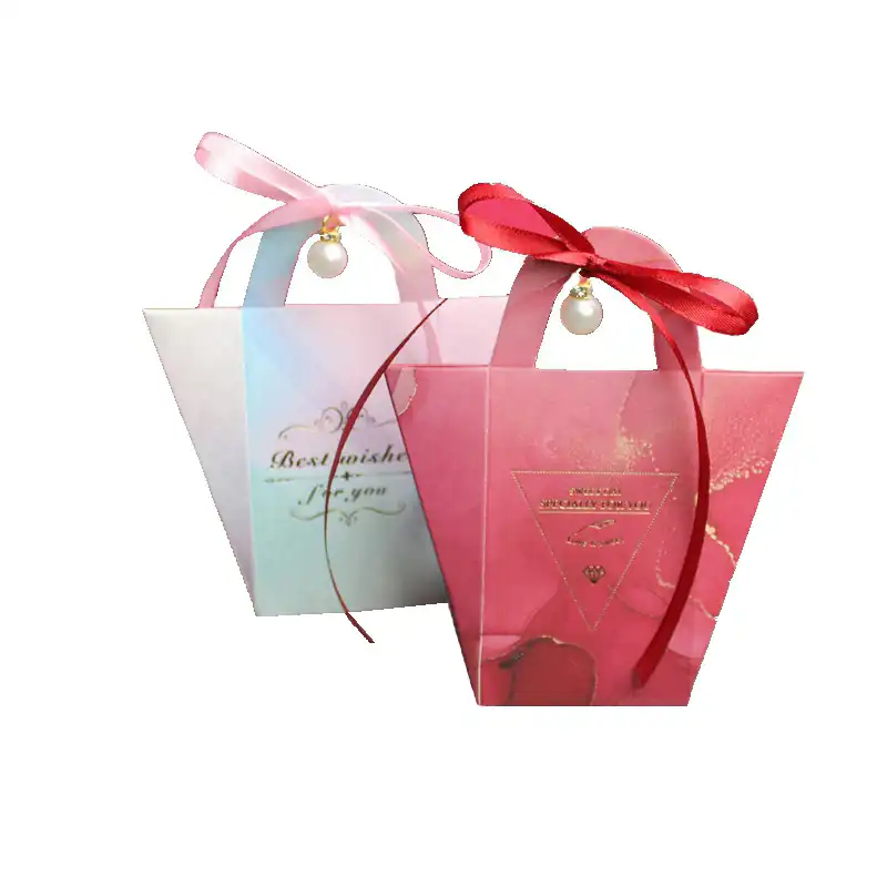 gift bags & wrapping supplies