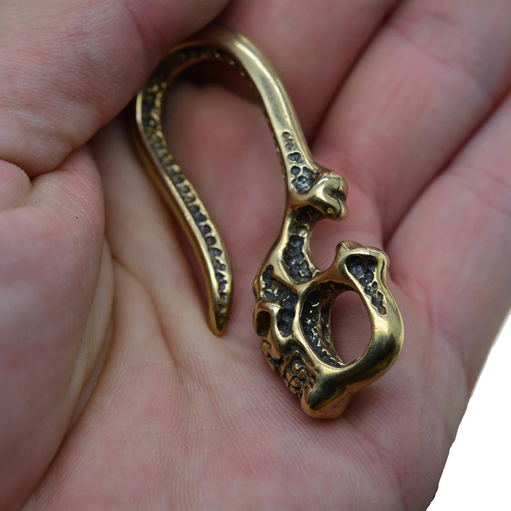 1Pcs Brass Skeleton Skull Punk Vintage Key Chain Hook Wallet Clip Accessories Car Keychain Pendant retro Belt Hanging
1Pcs Brass Skeleton Skull Punk Vintage Key Chain Hook Wallet Clip Accessories Car Keychain Pendant retro Belt Hanging