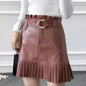 2019 Autumn Women Fashion Burgundy ZA PU Mini Skirt Female Chic High Waist With Belt Hot Pleated Skirts Streetwear Leather Skirt 
2019 Autumn Women Fashion Burgundy ZA PU Mini Skirt Female Chic High Waist With Belt Hot Pleated Skirts Streetwear Leather Skirt