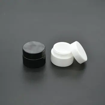 6ps High Quality, Empty, colorful, 5 Gram plastic Black white Pot Jars, Cosmetic Containers, cream jars cosmetic packaging
6ps High Quality, Empty, colorful, 5 Gram plastic Black white Pot Jars, Cosmetic Containers, cream jars cosmetic packaging