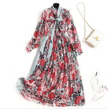 New European and American women's dresses for spring 2020 Long sleeve bow neck Flower print elastic waist Fashionable dress
New European and American women's dresses for spring 2020 Long sleeve bow neck Flower print elastic waist Fashionable dress