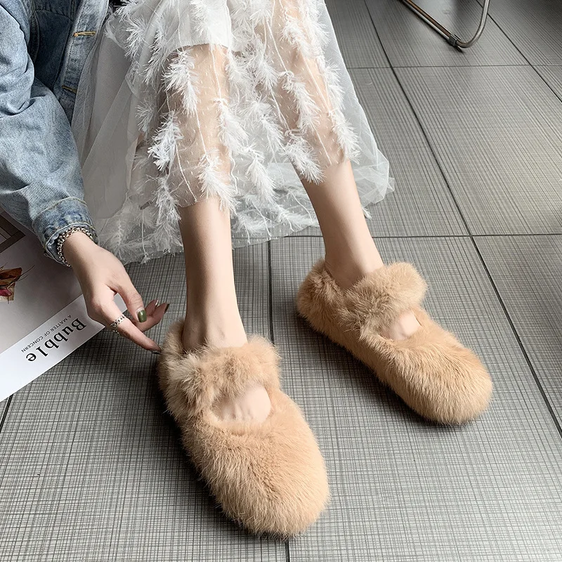 Women's Flat Shoes 2019 Winter Solid Color Warm Female Rubber Sole Fashion Flats Flat Bottom Plus Velvet Warm Peas Loafers
Women's Flat Shoes 2019 Winter Solid Color Warm Female Rubber Sole Fashion Flats Flat Bottom Plus Velvet Warm Peas Loafers