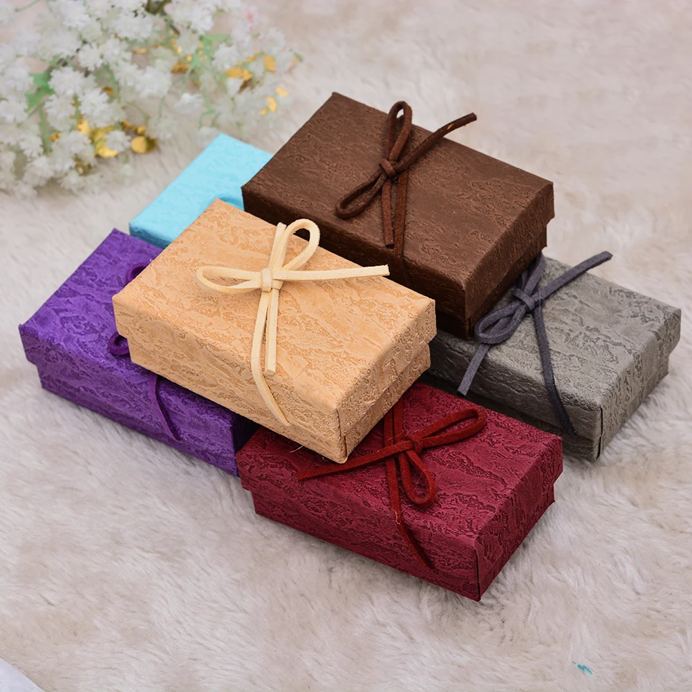 WANDO Jewelry Box Flannelette with Bowknot 8.2*5*2.8cm Ring Small Necklace Earrings Gift Box Display Jewelry Case
WANDO Jewelry Box Flannelette with Bowknot 8.2*5*2.8cm Ring Small Necklace Earrings Gift Box Display Jewelry Case