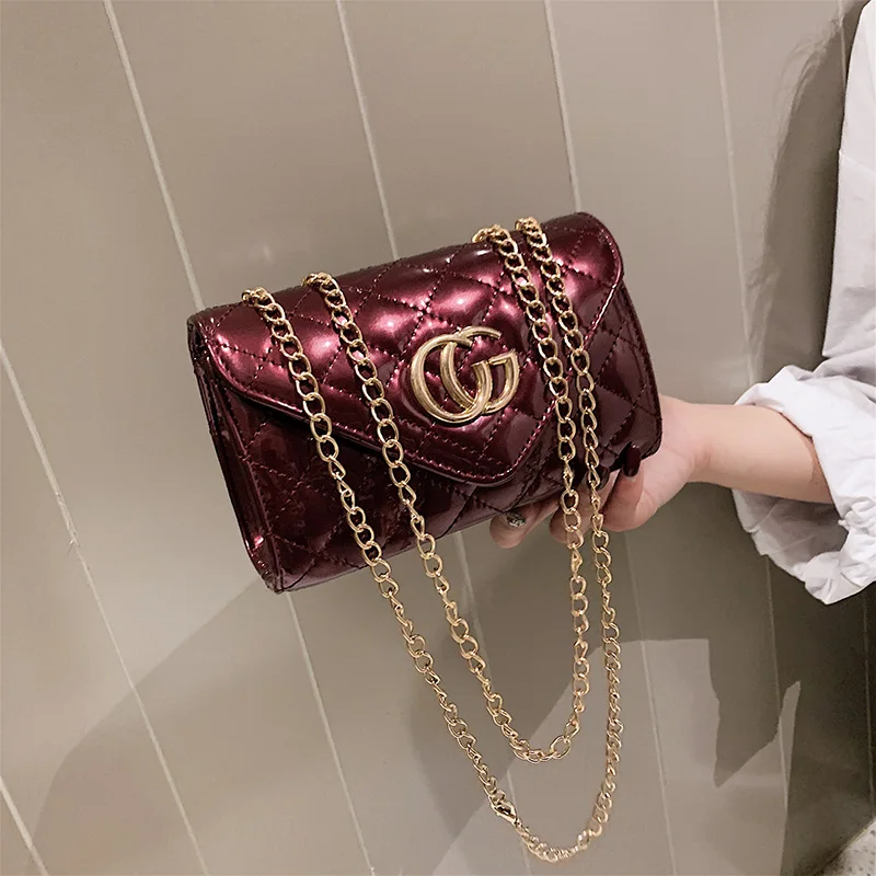 New wave Korean version of shoulder messenger bag chain package small fragrance chic temperament wild atmosphere
New wave Korean version of shoulder messenger bag chain package small fragrance chic temperament wild atmosphere