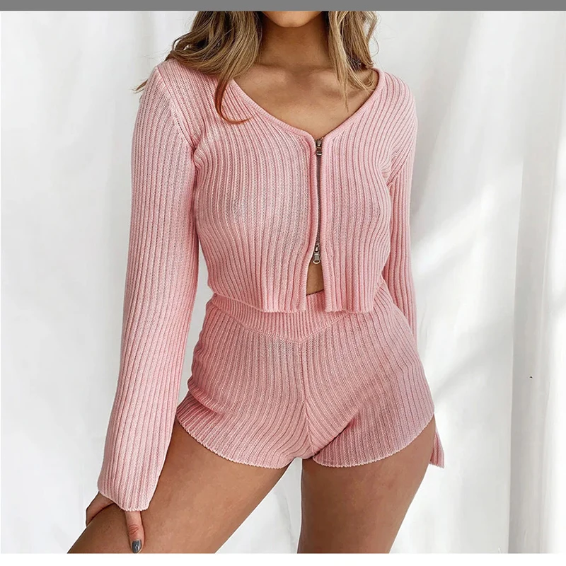 Autumn Casual Suit Sexy Long-sleeved Hoodie V-neck Casual Zipper Flared Sleeve Ribbed Top and Shorts 2-piece Set
Autumn Casual Suit Sexy Long-sleeved Hoodie V-neck Casual Zipper Flared Sleeve Ribbed Top and Shorts 2-piece Set