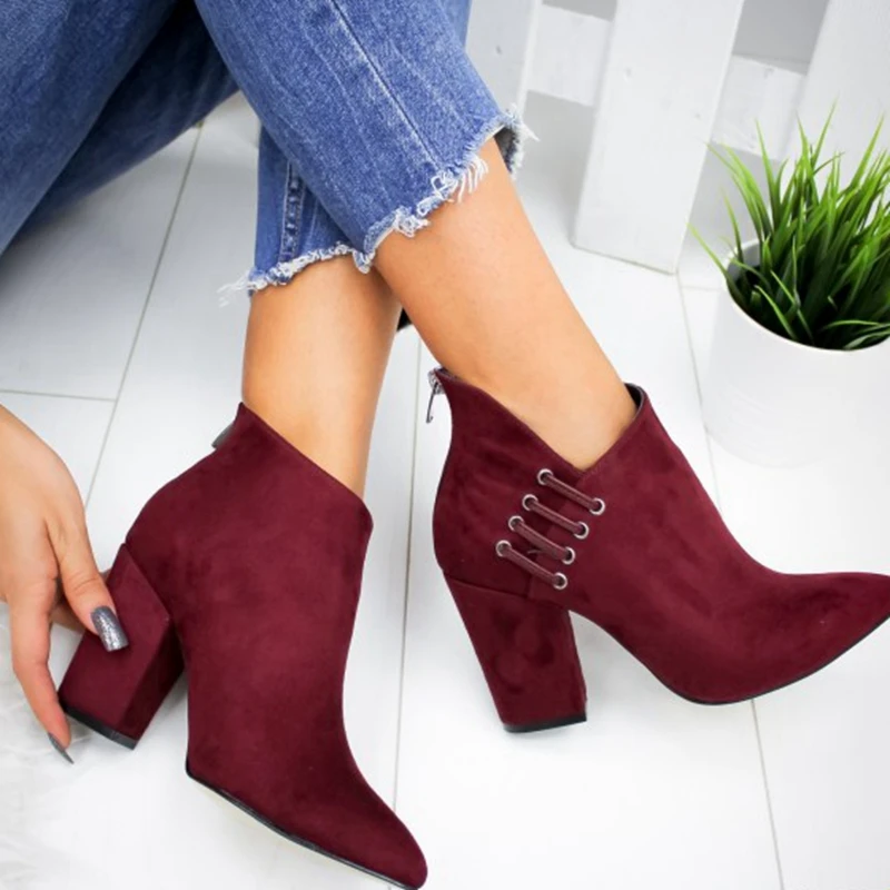 SHUJIN 2019 New Women Shoes Ankle Boots Sexy Short Boots High-heel Fashion Pointed Europe Shoes Woman Plus Size Dropshiping
SHUJIN 2019 New Women Shoes Ankle Boots Sexy Short Boots High-heel Fashion Pointed Europe Shoes Woman Plus Size Dropshiping