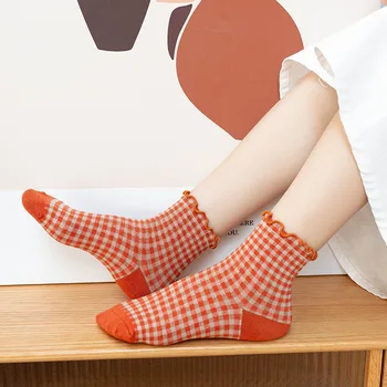 New Short Socks Women stringy selvedge Girls Student College Style Retro Ladylike Style Cotton Young lady plaid Ruffle Fun
New Short Socks Women stringy selvedge Girls Student College Style Retro Ladylike Style Cotton Young lady plaid Ruffle Fun