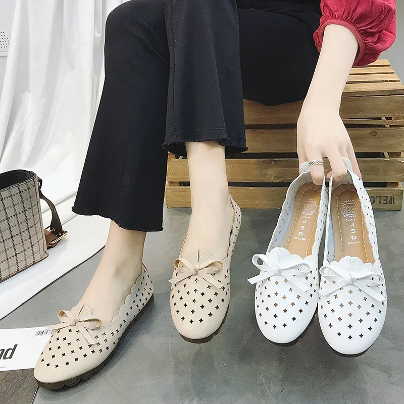 2019 Autumn New Style Hollow out Breathable Slip-on Mom Shoes Soft Bottom Anti-slip Shallow Mouth Bow Moccosins Women's
2019 Autumn New Style Hollow out Breathable Slip-on Mom Shoes Soft Bottom Anti-slip Shallow Mouth Bow Moccosins Women's