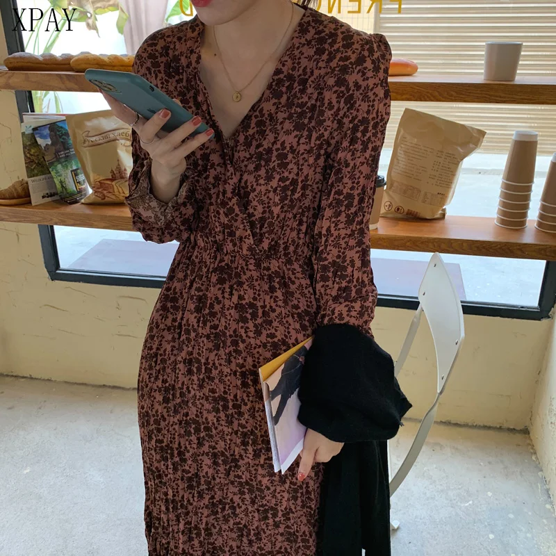 2020 Spring Summer Women Ruched Dress Full Sleeve Slim Waist A-Line Vestidos Chic Floral Print V-Neck Female Long Dress
2020 Spring Summer Women Ruched Dress Full Sleeve Slim Waist A-Line Vestidos Chic Floral Print V-Neck Female Long Dress