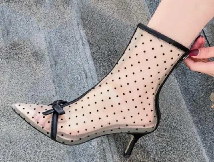 Mesh Black Nude Polka Dot Transparent Lace 7 cm Stiletto Heels Pointed Toe Bow Ties Short Boots Fashion Low Heels Boots Lady
Mesh Black Nude Polka Dot Transparent Lace 7 cm Stiletto Heels Pointed Toe Bow Ties Short Boots Fashion Low Heels Boots Lady