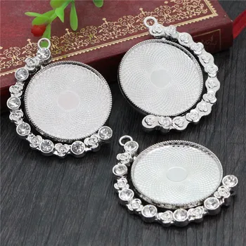 5pcs 30mm Inner Size Rotation Double Side Rhinestone 360 Degree Rotation Rhodium Plated Cabochon Base Setting Pendant-R7-03
5pcs 30mm Inner Size Rotation Double Side Rhinestone 360 Degree Rotation Rhodium Plated Cabochon Base Setting Pendant-R7-03