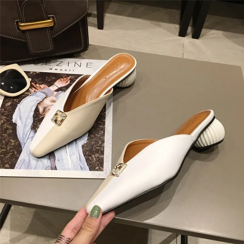 Luxury Designer Crystal Women High Heels Slippers Square Toe Round Ball Heels Mules Slip On Loafers Elegant Woman Slipper Slides
Luxury Designer Crystal Women High Heels Slippers Square Toe Round Ball Heels Mules Slip On Loafers Elegant Woman Slipper Slides
