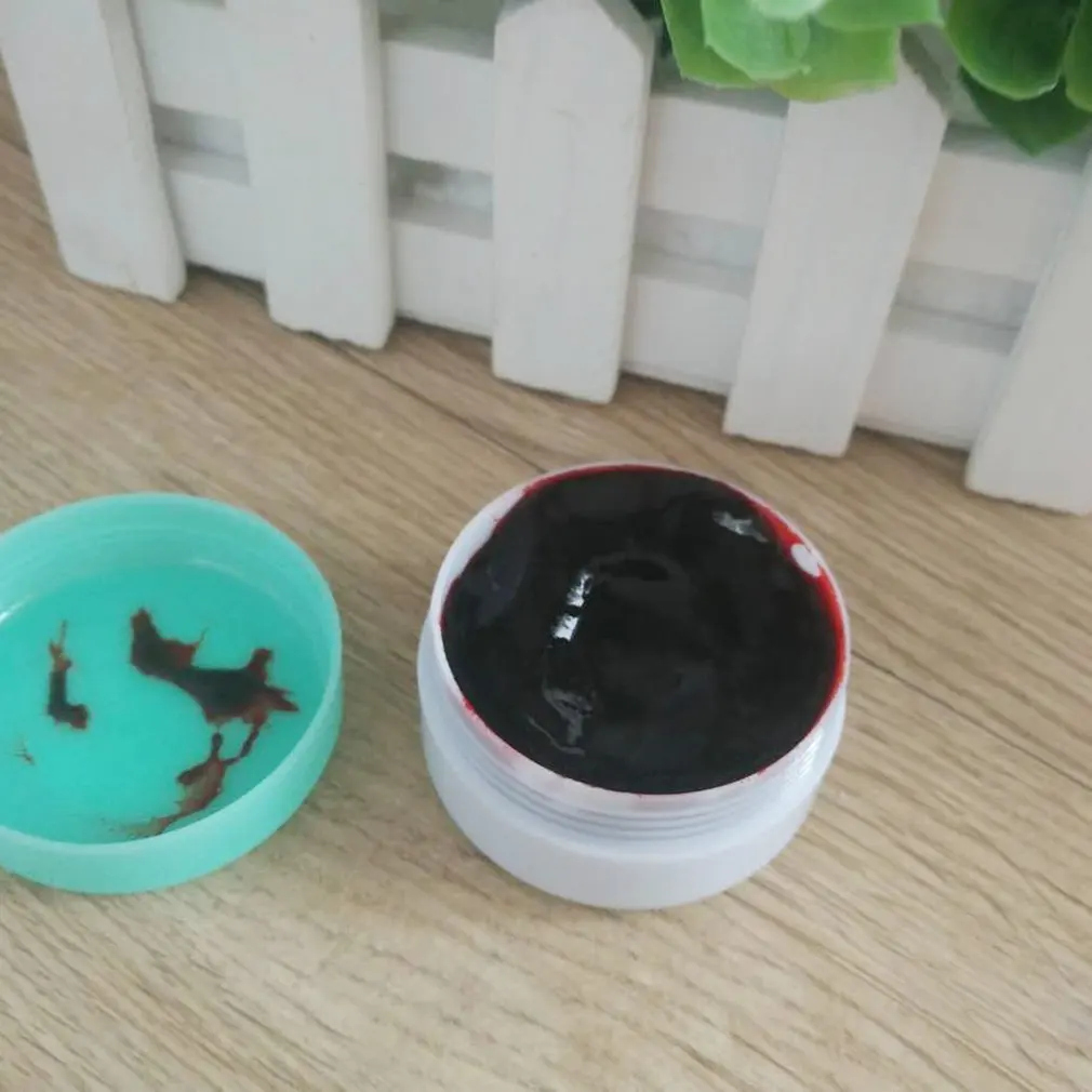15g Artificial Realistic Fake Blood Plasma Cream Vampire Makeup Props Halloween Scary Costume Party Favor Accessories
15g Artificial Realistic Fake Blood Plasma Cream Vampire Makeup Props Halloween Scary Costume Party Favor Accessories