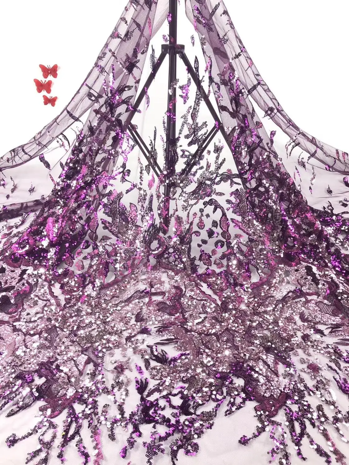 Nigerian Sequins Lace Fabrics 2020 High Quality African Net Lace Fabric Wedding French Tulle Lace Material For Dress YA1749B-1
Nigerian Sequins Lace Fabrics 2020 High Quality African Net Lace Fabric Wedding French Tulle Lace Material For Dress YA1749B-1