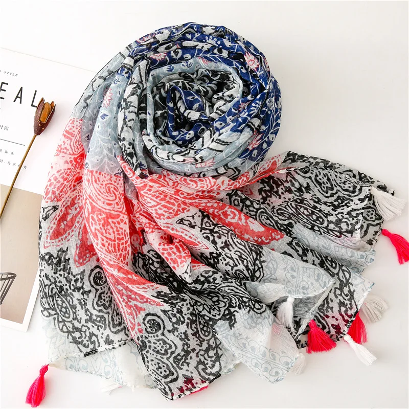 Sunscreen Shawl Women's Korean-Style Light Blue Crush Flower Long Dual-Use Scarf Beach Towel Cotton And Linen Scarf
Sunscreen Shawl Women's Korean-Style Light Blue Crush Flower Long Dual-Use Scarf Beach Towel Cotton And Linen Scarf