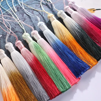 12pc/lot 10cm Gradual Color Long Chinese polyester Silk-Tassels-For-Jewelry-Diy Fringe Trims Crafts Earrings Pendant Decorations
12pc/lot 10cm Gradual Color Long Chinese polyester Silk-Tassels-For-Jewelry-Diy Fringe Trims Crafts Earrings Pendant Decorations