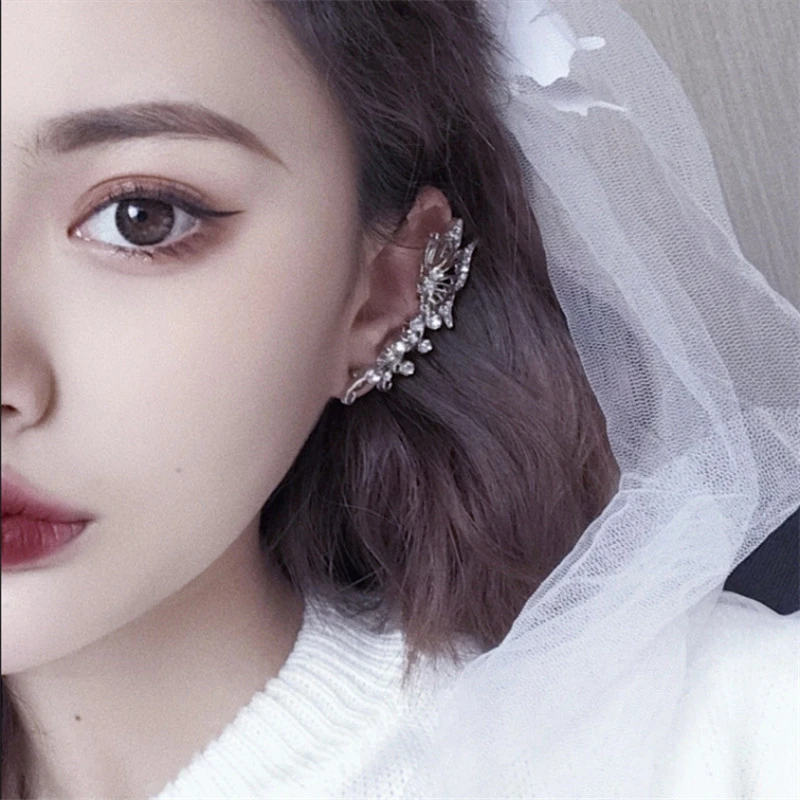 New Brincos Clip Earring Crystal Butterfly Leaf Flower Ear Bone Cuff Left Right Ear Clips Earrings For Fashion Women Jewelry 
New Brincos Clip Earring Crystal Butterfly Leaf Flower Ear Bone Cuff Left Right Ear Clips Earrings For Fashion Women Jewelry