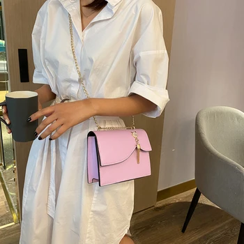 Chic Casual Solid Shoulder Bag Women Classic Texture Creative Design Small Square PU Leather Chain Messenger Pouch
Chic Casual Solid Shoulder Bag Women Classic Texture Creative Design Small Square PU Leather Chain Messenger Pouch