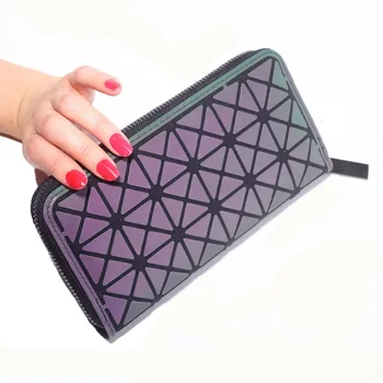 Geometric Wallet Luminous Colorful New Clutch Card Case Long Phone Case Portafoglio Donna Carteras De Mujer Billetera Fashion
Geometric Wallet Luminous Colorful New Clutch Card Case Long Phone Case Portafoglio Donna Carteras De Mujer Billetera Fashion