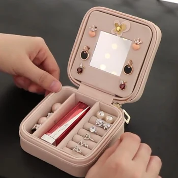 Portable Travelling Jewelry Rings Bead Storage Boxs Dressing Case Put Drawer Makeup Organizer Earrings Organizing Box Leather
Portable Travelling Jewelry Rings Bead Storage Boxs Dressing Case Put Drawer Makeup Organizer Earrings Organizing Box Leather