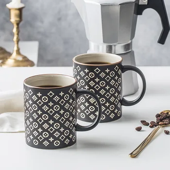 High Fashion Luxury Pattern Ceramic Mug Embossed Pattern Coffee Mug 350ml Milk Water Juice Cup Creative Gift
High Fashion Luxury Pattern Ceramic Mug Embossed Pattern Coffee Mug 350ml Milk Water Juice Cup Creative Gift
