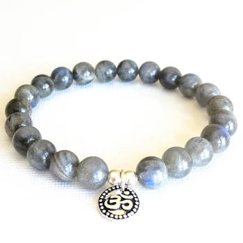 Wholesale 8 mm AA Grade Labradorite Ohm Charm Bracelet Heart Chakra Yoga Mala Bracelet Healing Gem Stone Dainty Bracelet 
Wholesale 8 mm AA Grade Labradorite Ohm Charm Bracelet Heart Chakra Yoga Mala Bracelet Healing Gem Stone Dainty Bracelet
