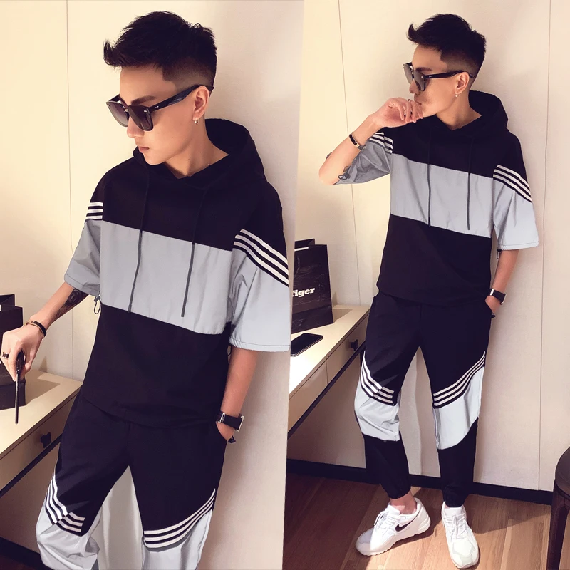 Patchwork Hip Hop Sweatshirt+pant Male Casual 2 Pieces Track Suit Sportswear Spring Hoodies Short Sleeve Set Men Tracksuit
Patchwork Hip Hop Sweatshirt+pant Male Casual 2 Pieces Track Suit Sportswear Spring Hoodies Short Sleeve Set Men Tracksuit