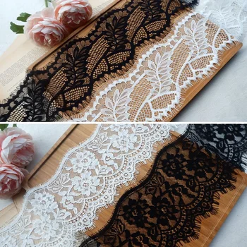 3 meter/lot Eyelash Lace Fabric DIY Decorative High Quality Soft Off Nylon Eyelash Lace Trim Wedding Dress Fabric
3 meter/lot Eyelash Lace Fabric DIY Decorative High Quality Soft Off Nylon Eyelash Lace Trim Wedding Dress Fabric
