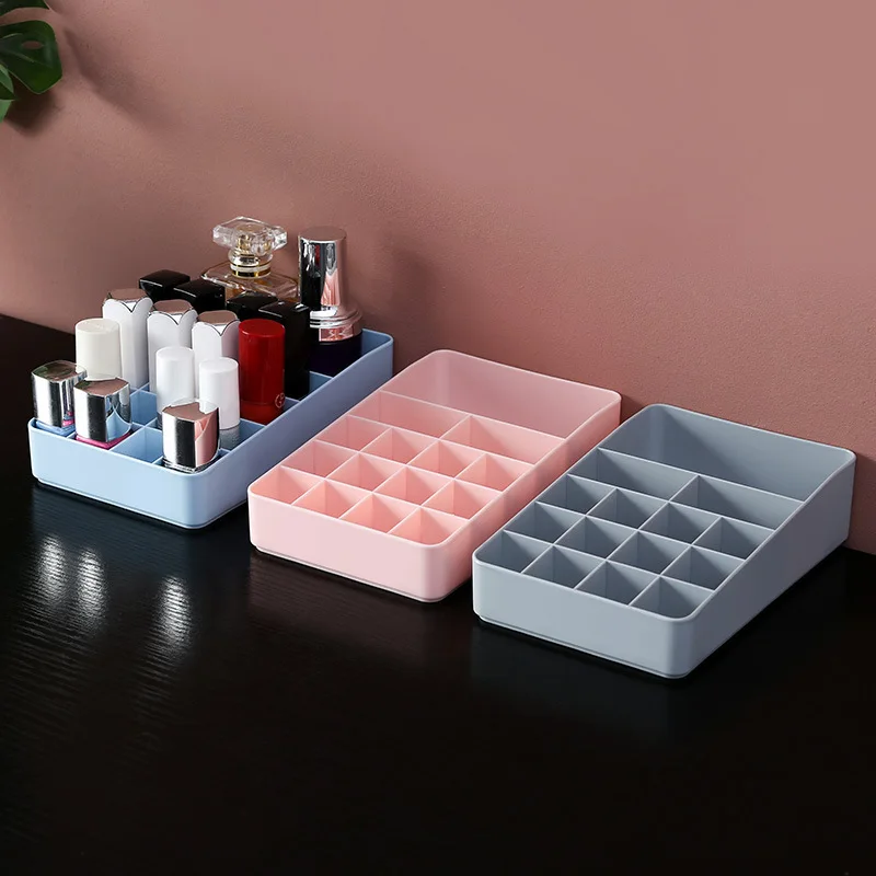 Divided Cosmetics Plastic Storage Box Jewelry Lipstick Storage Organizer Box Creative Nail Polish Box Desktop Dressing Box
Divided Cosmetics Plastic Storage Box Jewelry Lipstick Storage Organizer Box Creative Nail Polish Box Desktop Dressing Box