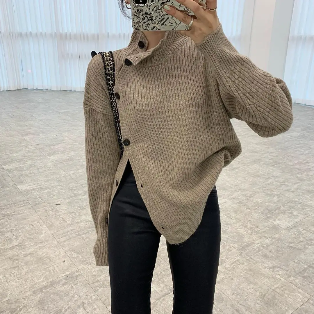 women's clothing winter 2021 jumper sweater Women's turtleneck korean fashion Long sleeve top vintage Button sweater fashion
women's clothing winter 2021 jumper sweater Women's turtleneck korean fashion Long sleeve top vintage Button sweater fashion